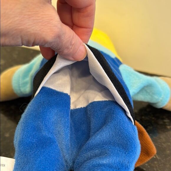 Carson-Dellosa Construction Worker/ Builder Puppet- Blue & Brown . Size 11” - Picture 8 of 10